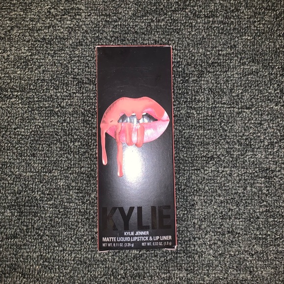 Kylie Cosmetics Other - *Reposh* Kylie Lip Kit “Show Off”